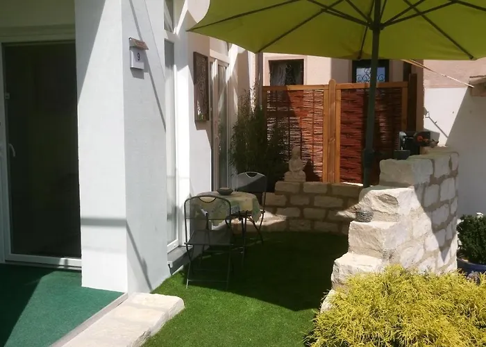 Hotel Vollumen 3*