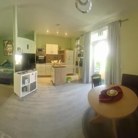 Hotel Vollumen 3*